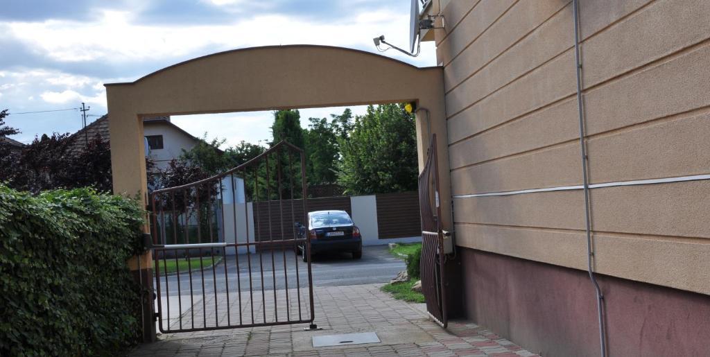 Major Studio Hajdúszoboszló Exterior foto